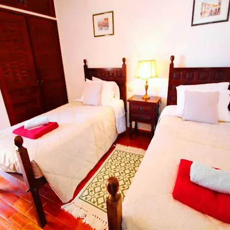Sleeps 6 T607918 *